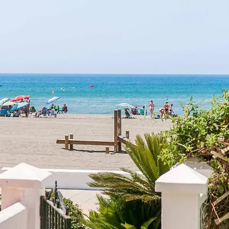 Apartment Frontline Vacation A86 3
