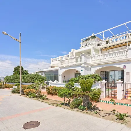 Frontline Vacation A86 3 Apartment Torrox