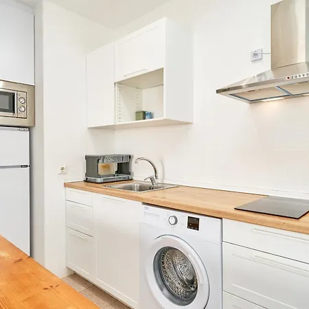 Apartment Frontline Vacation A86 3