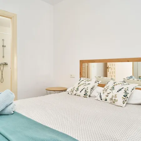 Frontline Vacation A86 3 Apartment *